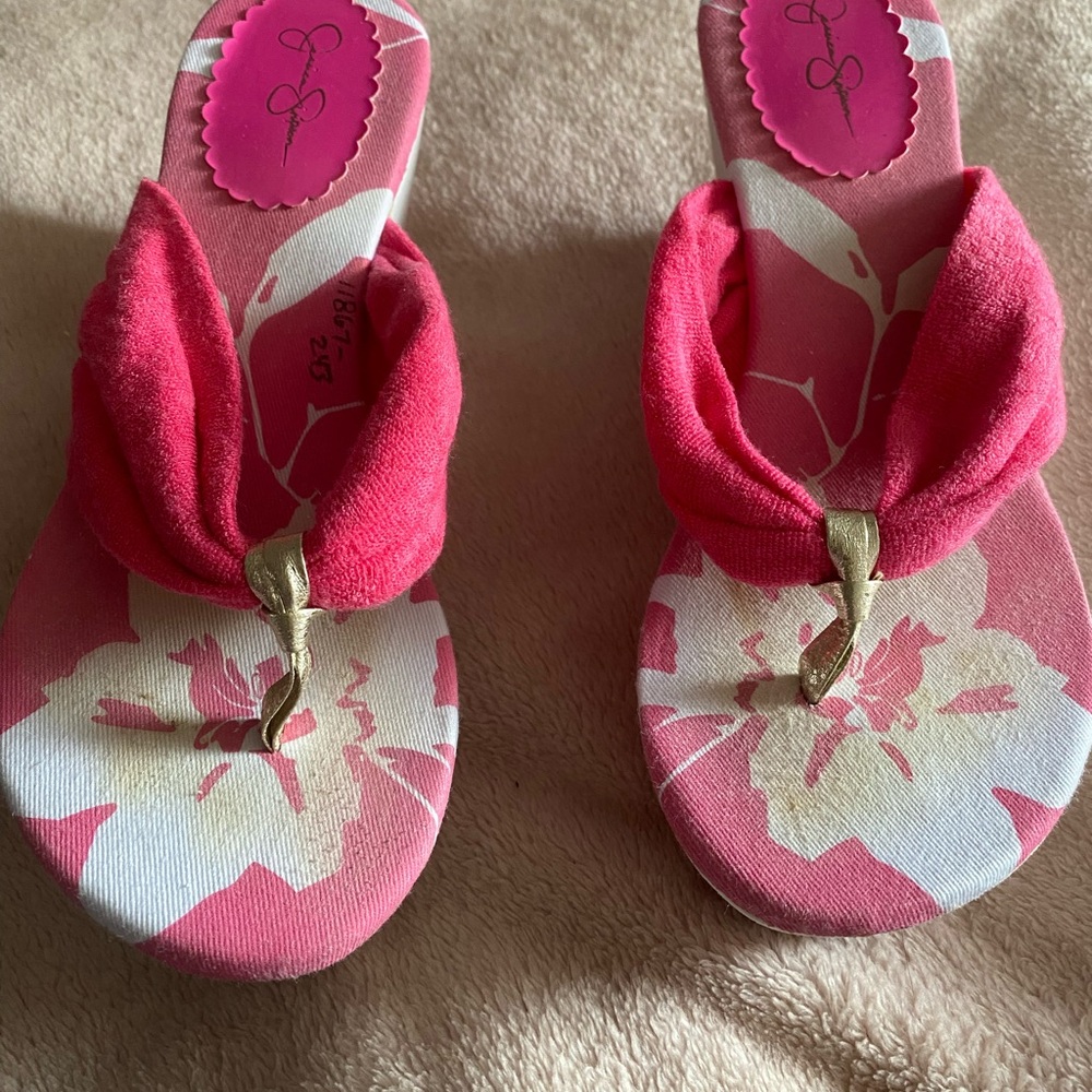 Jessica Simpson Pink and Gold Sandals with Floral Design